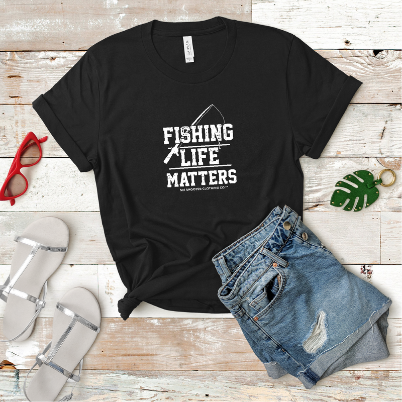 Women's Fishing Life Matters Tee
